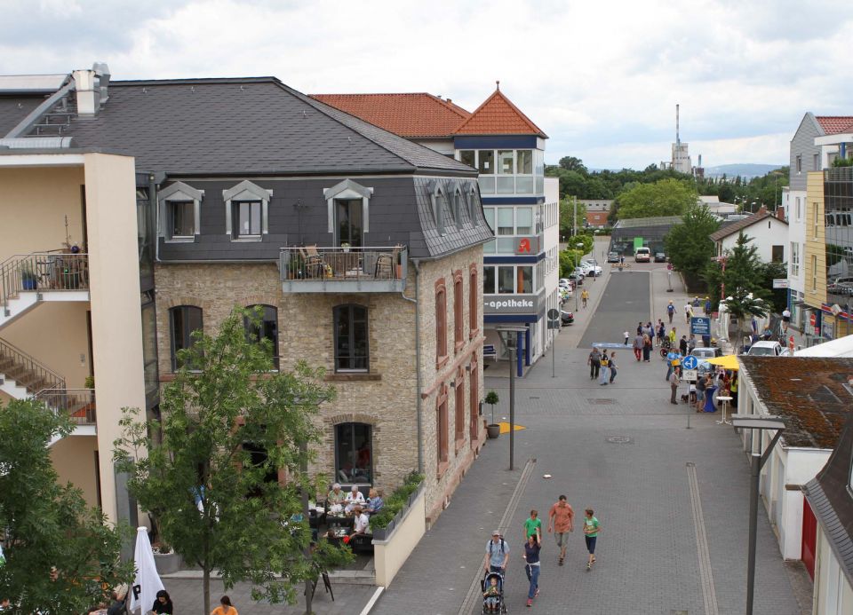 Blick auf die Bahnhofstraße Ingelheim